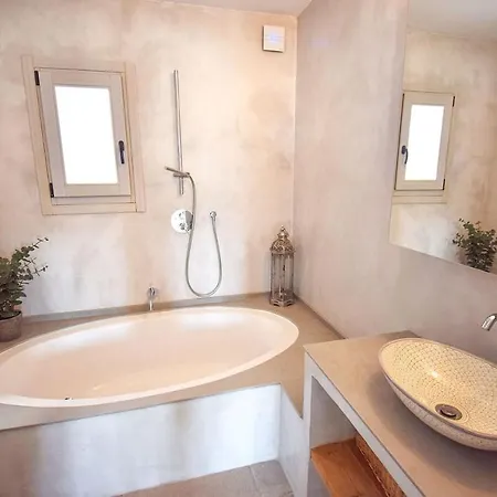La Orza, Luxury Center Townhouse With Pool And Parking Hansonholiday Frigiliana