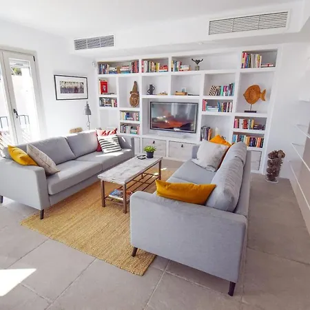 Holiday home La Orza, Luxury Center Townhouse With Pool And Parking Hansonholiday *