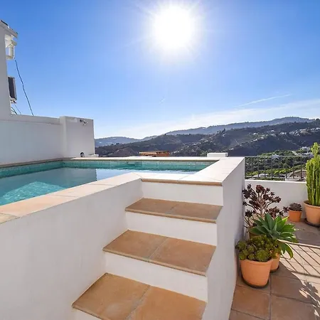 La Orza, Luxury Center Townhouse With Pool And Parking Hansonholiday * Frigiliana